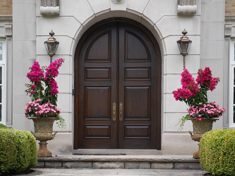 Элитные входные двери и их характеристики