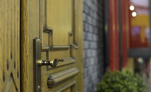 Как выбрать двери для квартиры или дома