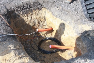 Прокладка кабеля связи