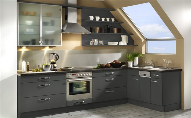 серый цвет в интерьере кухни
