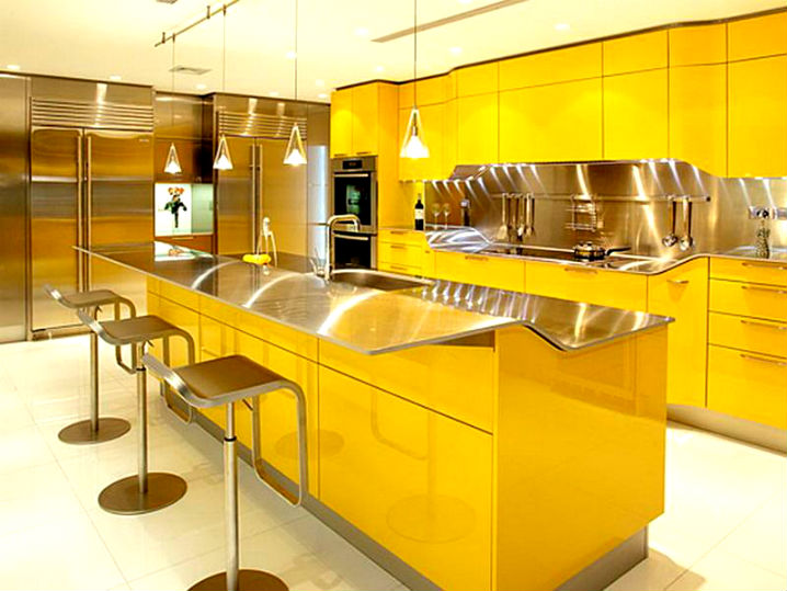 желтый цвет в интерьере кухни