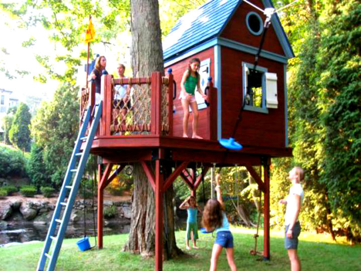 детский домик на дереве